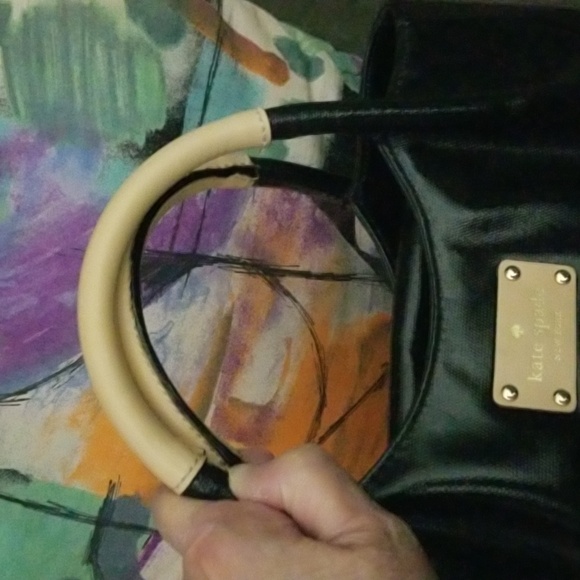 kate spade Black Tote with Cream Handles and Logo Plaque! NEW!! - Picture 9 of 9